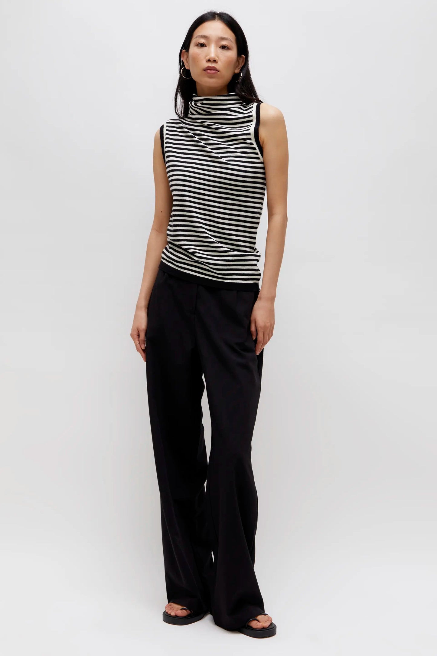 Sleeveless Knit Top With White Stripes By Wild Pony