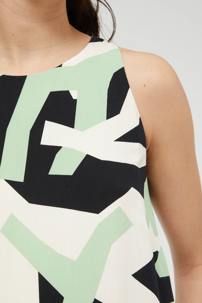 Green & Black Geometric Structure Dress