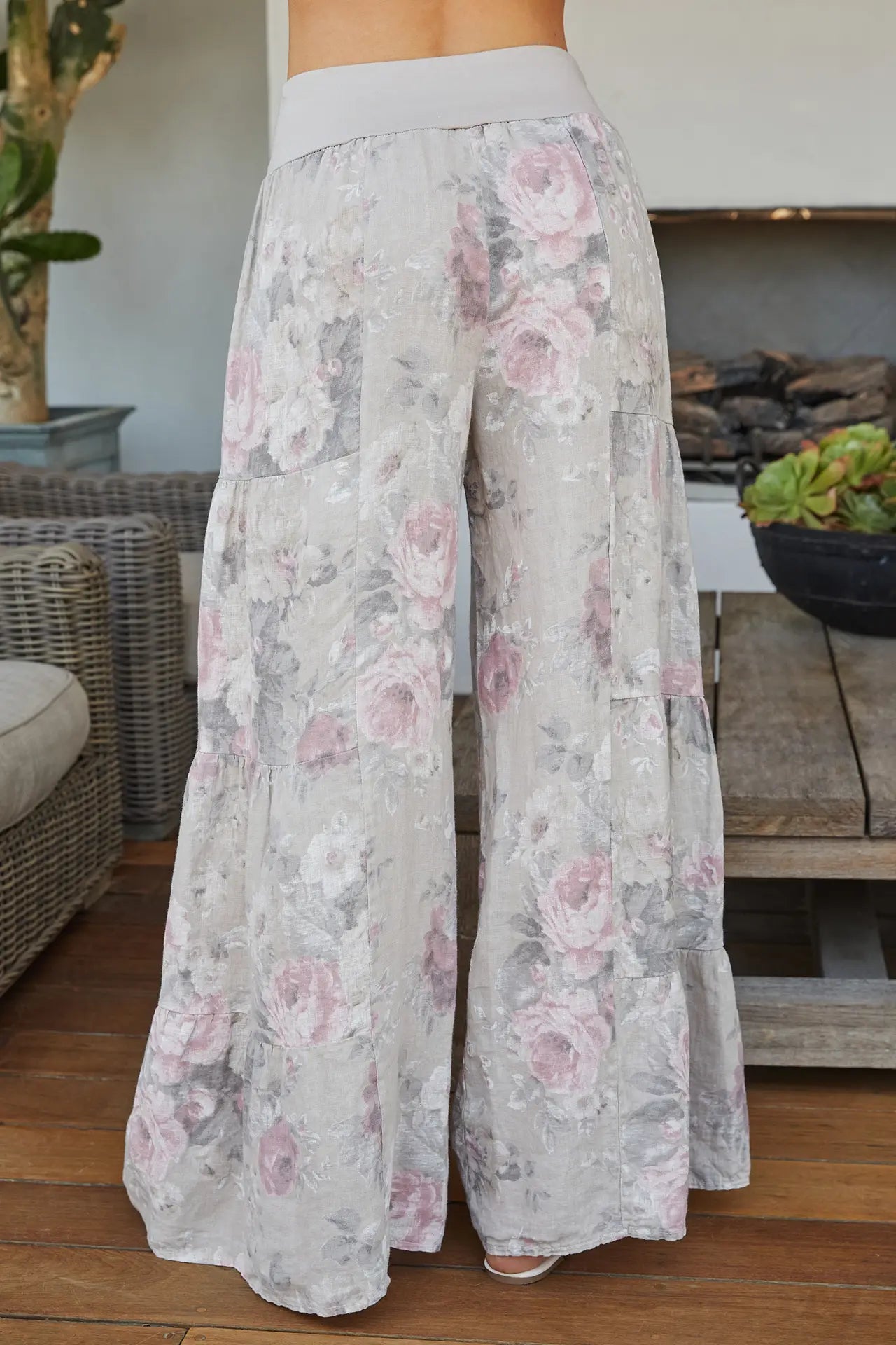 Linen Rose Print Tiered Palazzo Pant