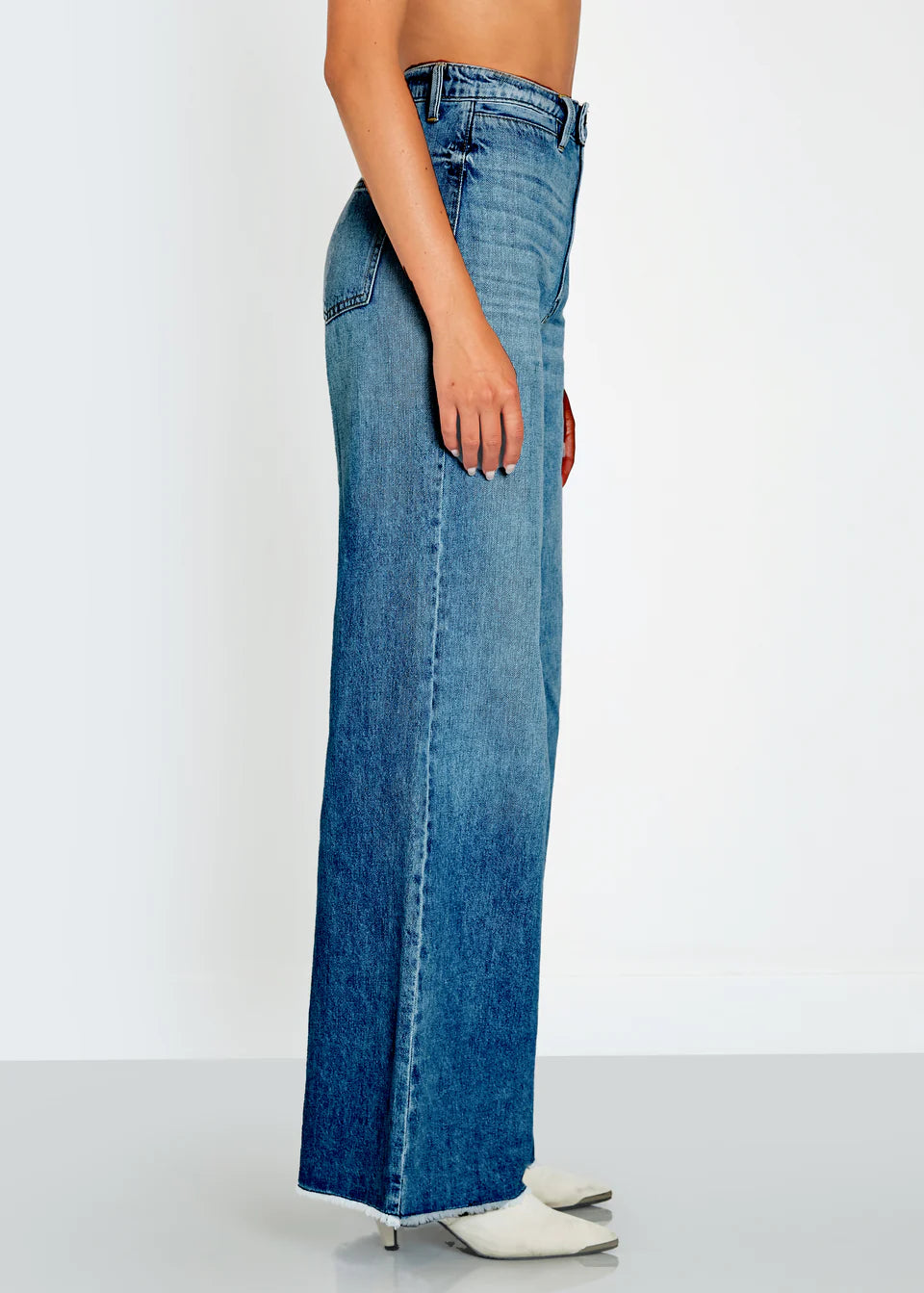 Sophia Super High Rise Wide Leg Trouser By NOEND Jeans