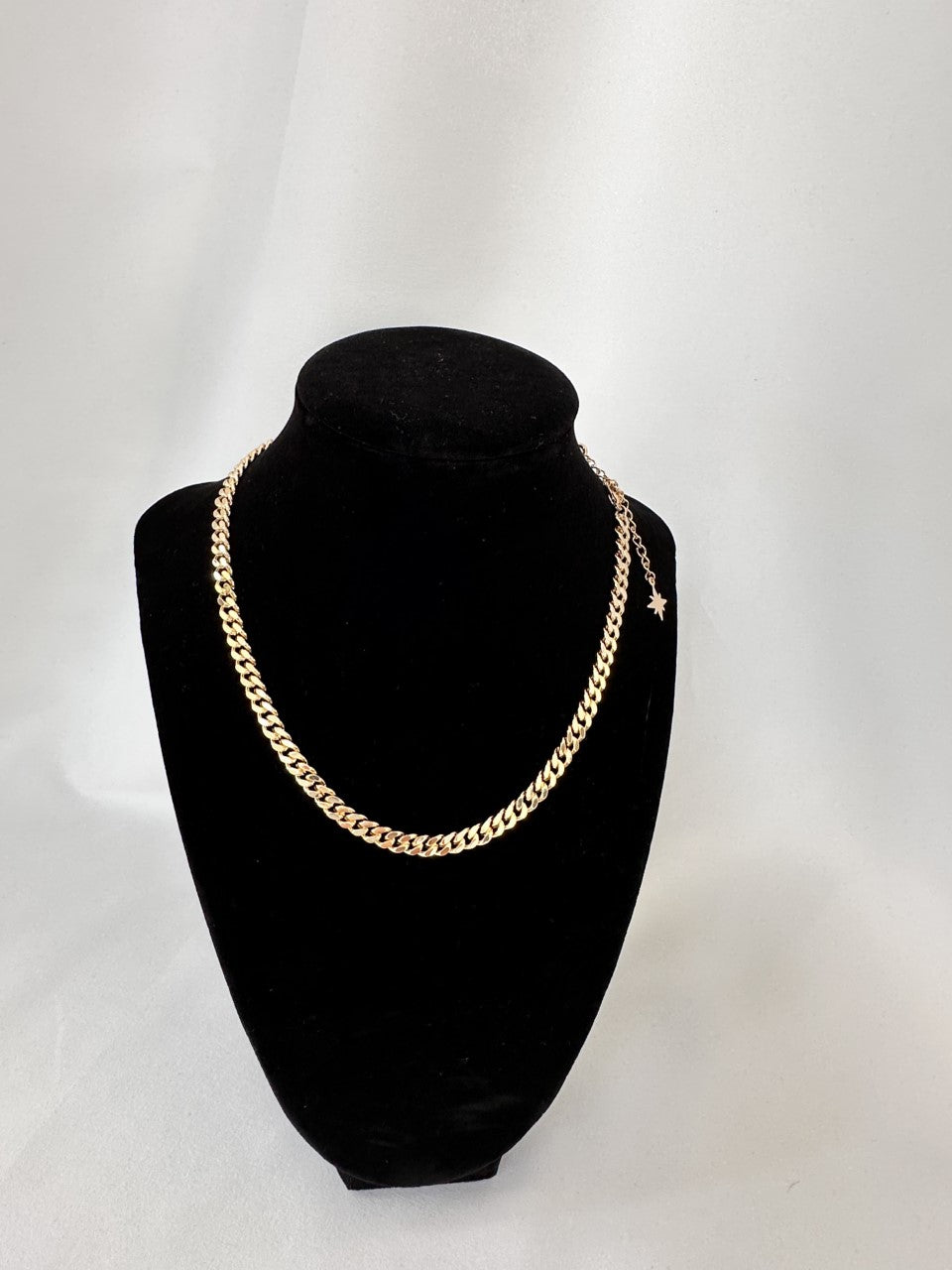 ESTE Cuban Chain Layering Necklace